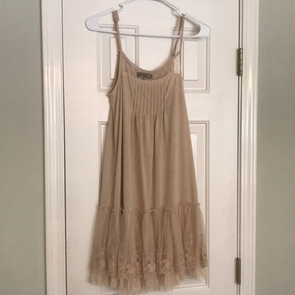 Cream dress/also underdress!Cardigan not included! - Picture 3 of 5